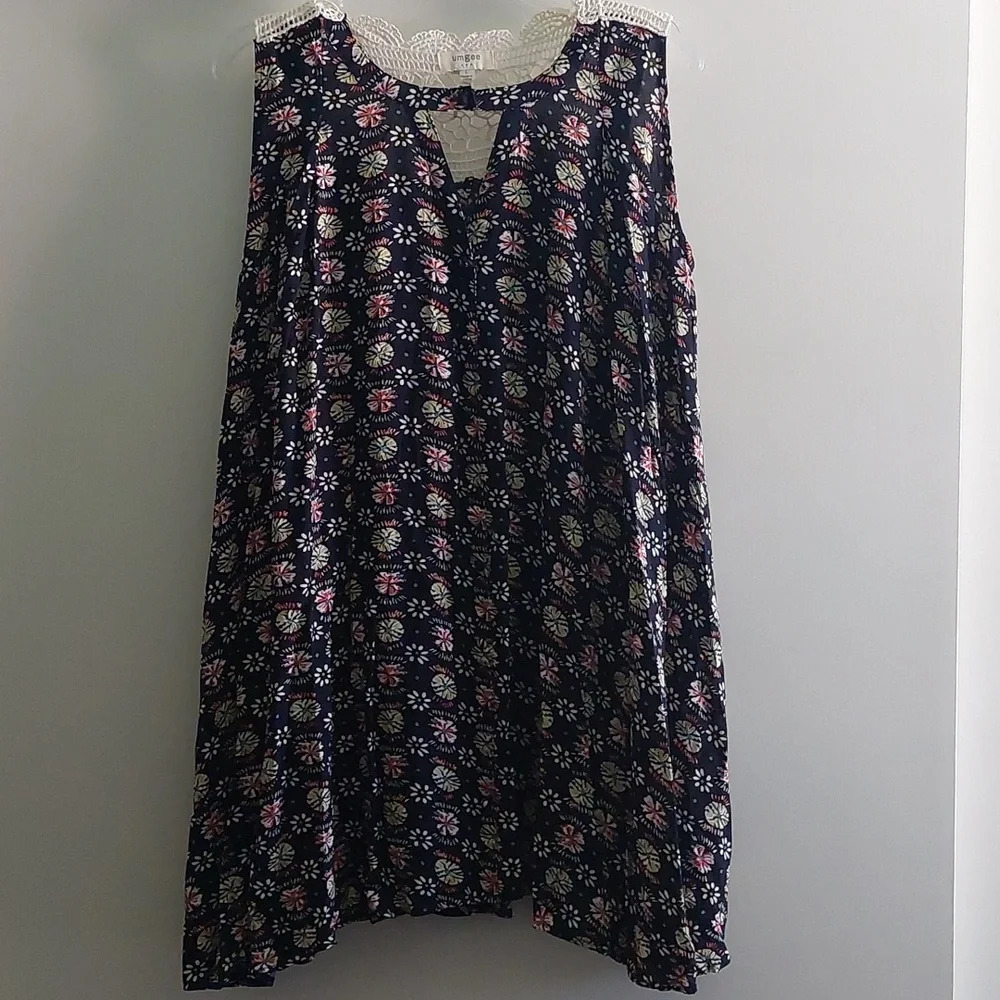 Umgee Crocheted FloralnTunic dress Top Blouse Tank Bohemian L
